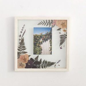 ⭐️ Floral 12x12 Picture Flower Polaroid Peasant Farm Hipster Photo Boho Frame